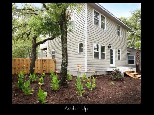 Anchors All Around - photo 2