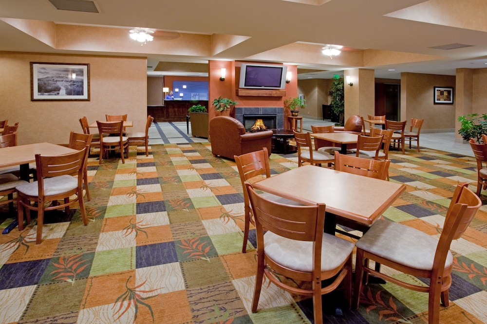 Holiday Inn Express Rawlins by IHG - photo 27