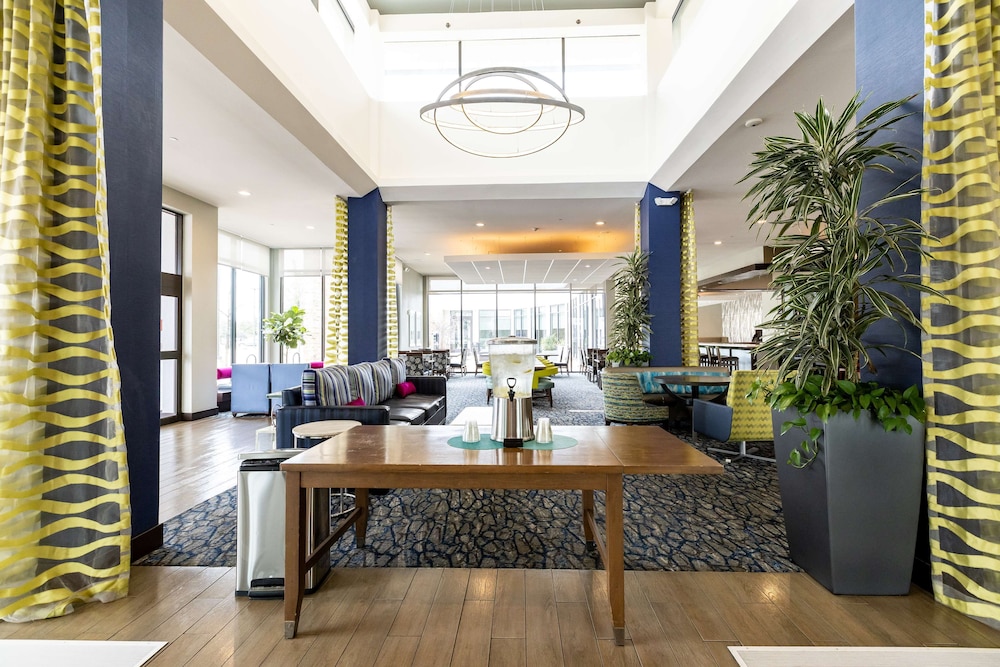 Hilton Garden Inn Austin Airport - photo 4