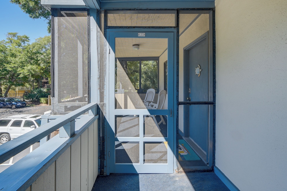 Walk To Myrtle Beach Condo with Resort Perks - photo 4