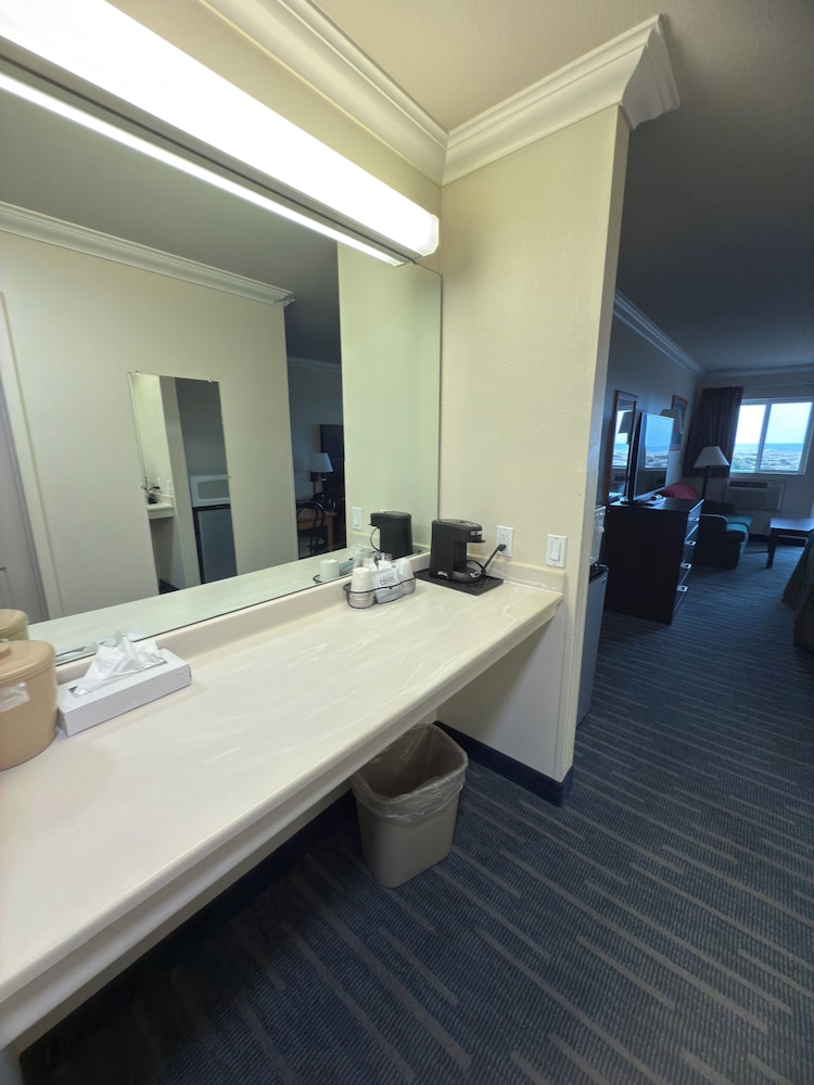 Ocean Paradise Hotel & Resort - photo 12