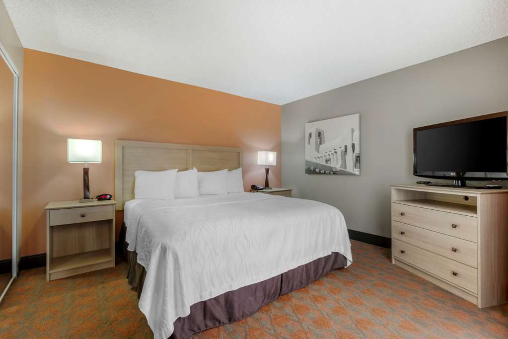 Best Western Pecos Inn - photo 24
