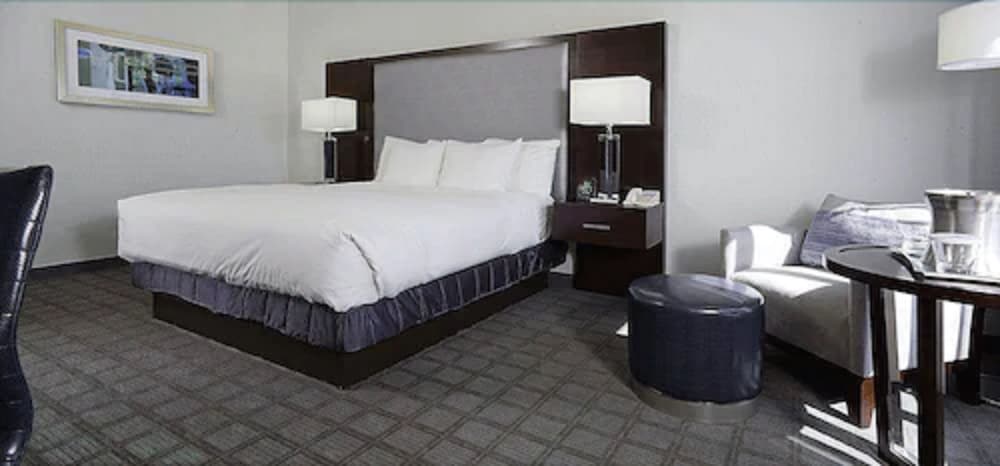 Hilton Scranton & Conference Center - photo 17