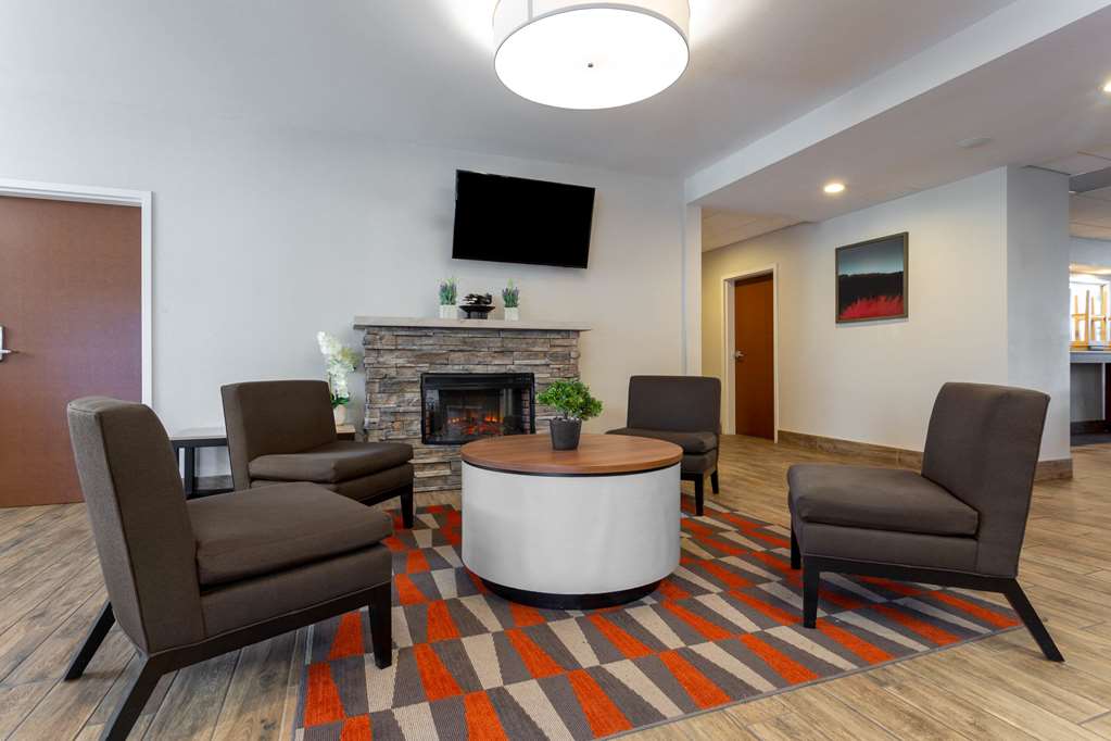 Microtel Inn & Suites by Wyndham Niagara Falls - photo 2