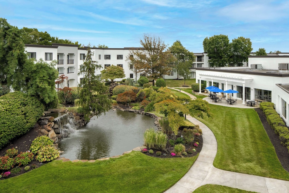 DoubleTree Suites by Hilton Hotel Mt. Laurel - photo 61