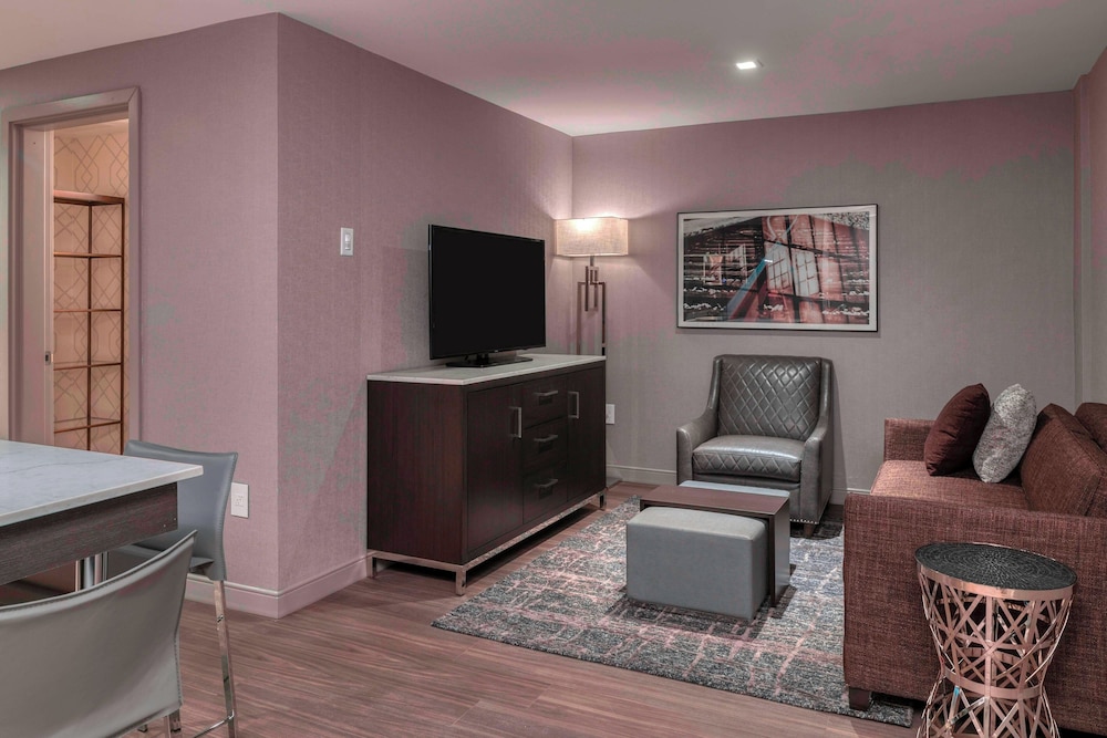 Residence Inn by Marriott Weehawken - photo 25