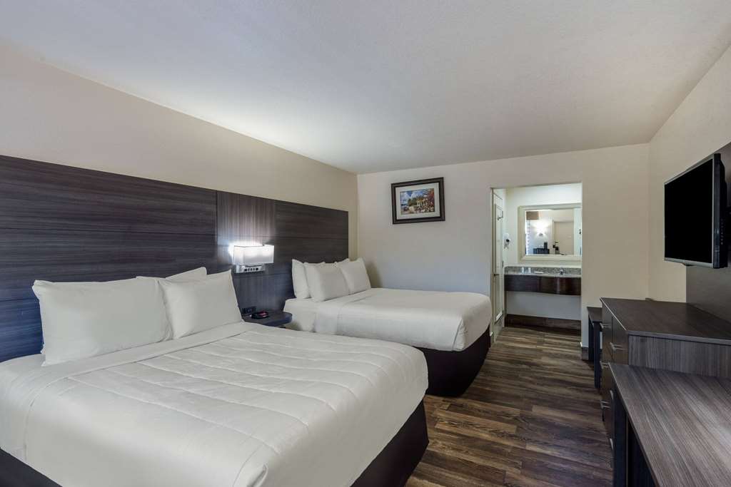 Travelodge by Wyndham Florida City Homestead Everglades - photo 11