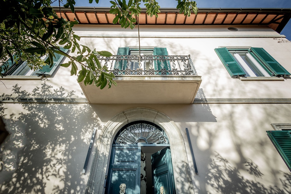 Palazzo Dasso — 4-Star Luxury Hotel in Viterbo, Italy