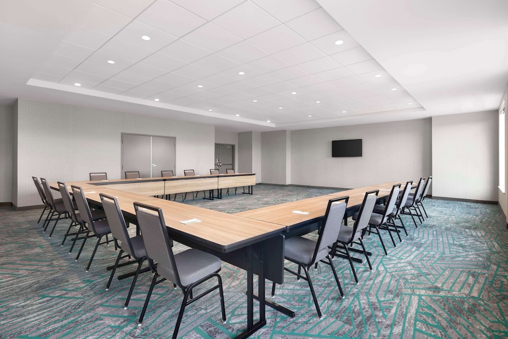 Home2 Suites By Hilton San Juan - photo 33