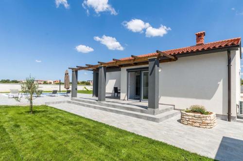Villa Marino — 4-Star Luxury Hotel in Vodnjan, Croatia