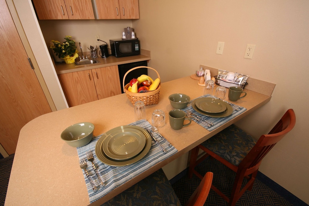 Hampton Inn Rutland - photo 28