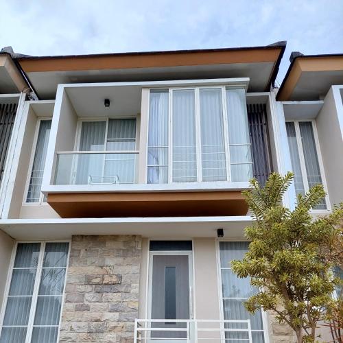 Villa Belicia — 4-Star Luxury Hotel in Batu, Indonesia
