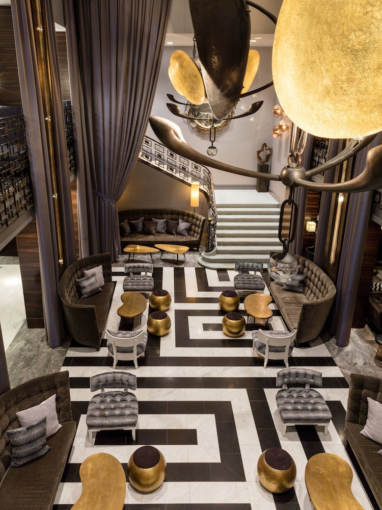 Empire Hotel - photo 9