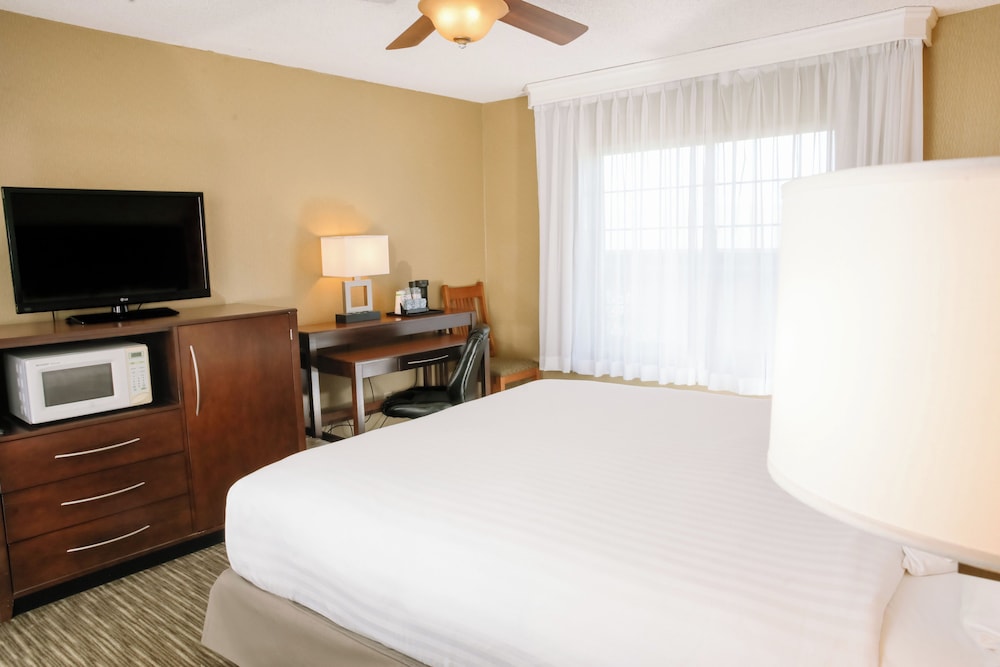 Cavalier Oceanfront Resort - photo 15