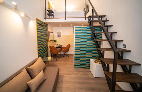 Free Parking Corvin Palace Residence 3BDRM 6ppl Wifi AC — 4-Star Luxury Hotel in Budapest, Hungary