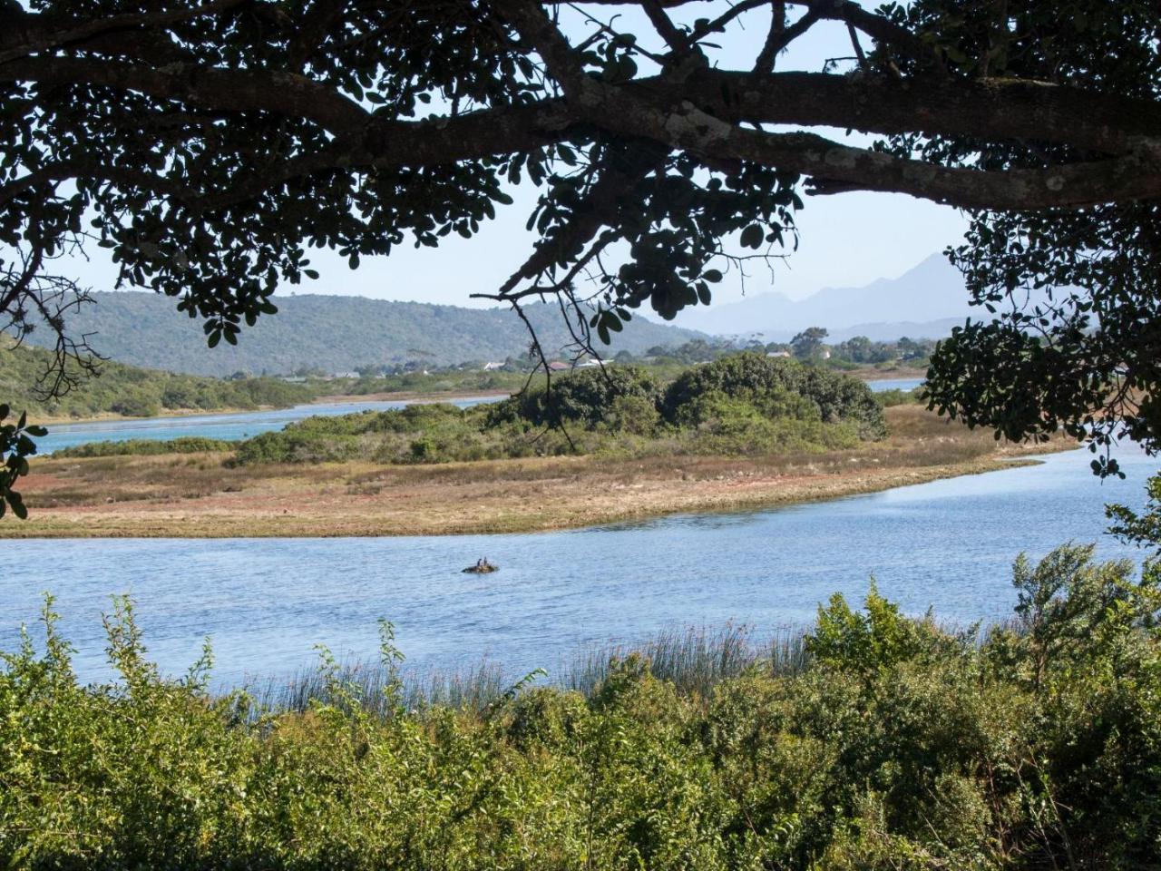 Water's Edge — 4-Star Luxury Hotel in Sedgefield, South Africa