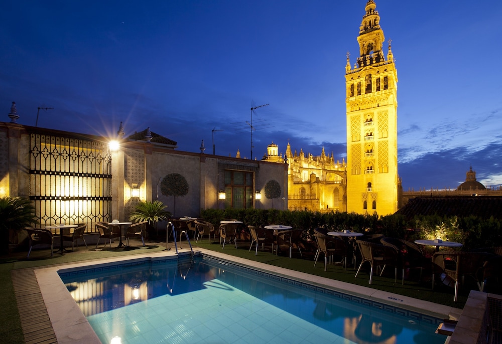 Hotel Doña Maria - carbon neutral hotel in Sevilla