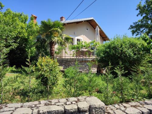 Family Apartment Maria — 4-Star Luxury Hotel in Matulji, Croatia