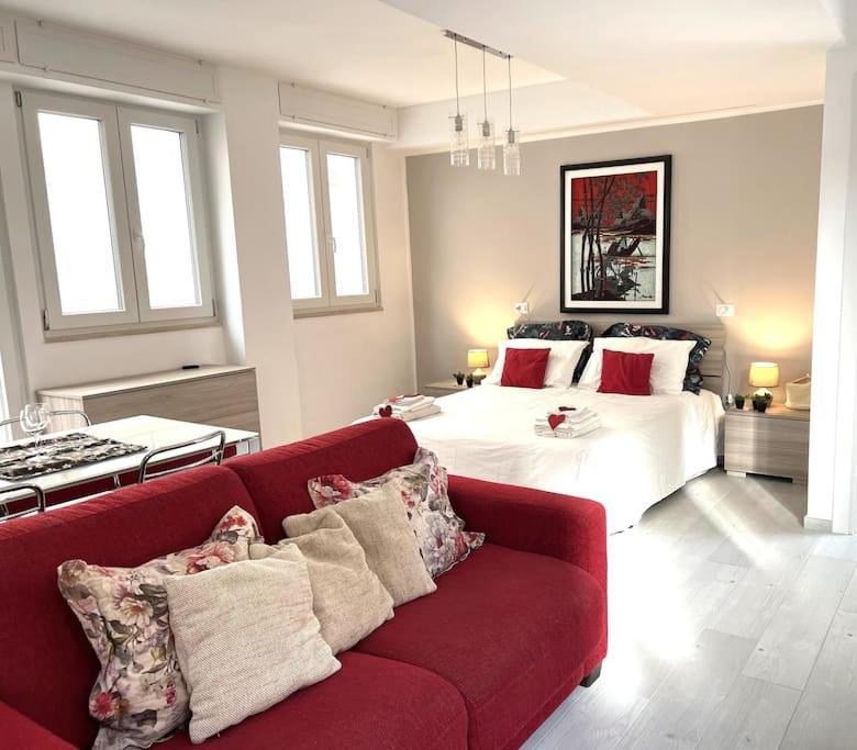 Romano Home 1 — 4-Star Luxury Hotel in Bari, Italy