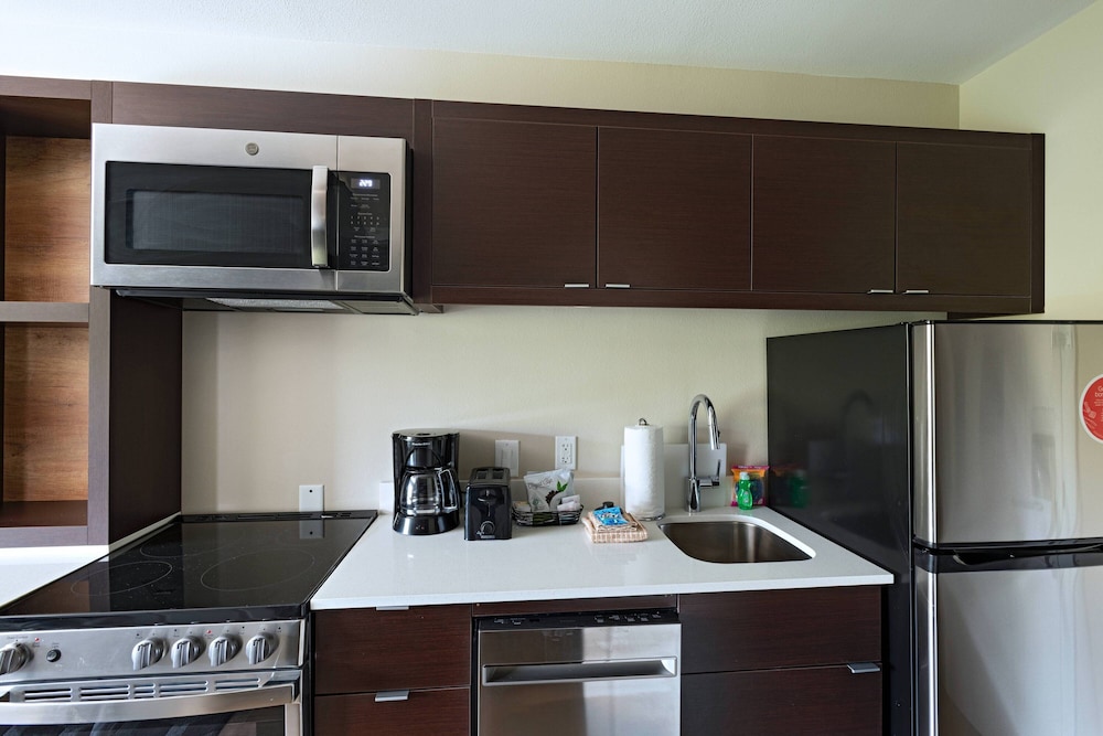 TownePlace Suites by Marriott San Antonio Northwest at The RIM - photo 8