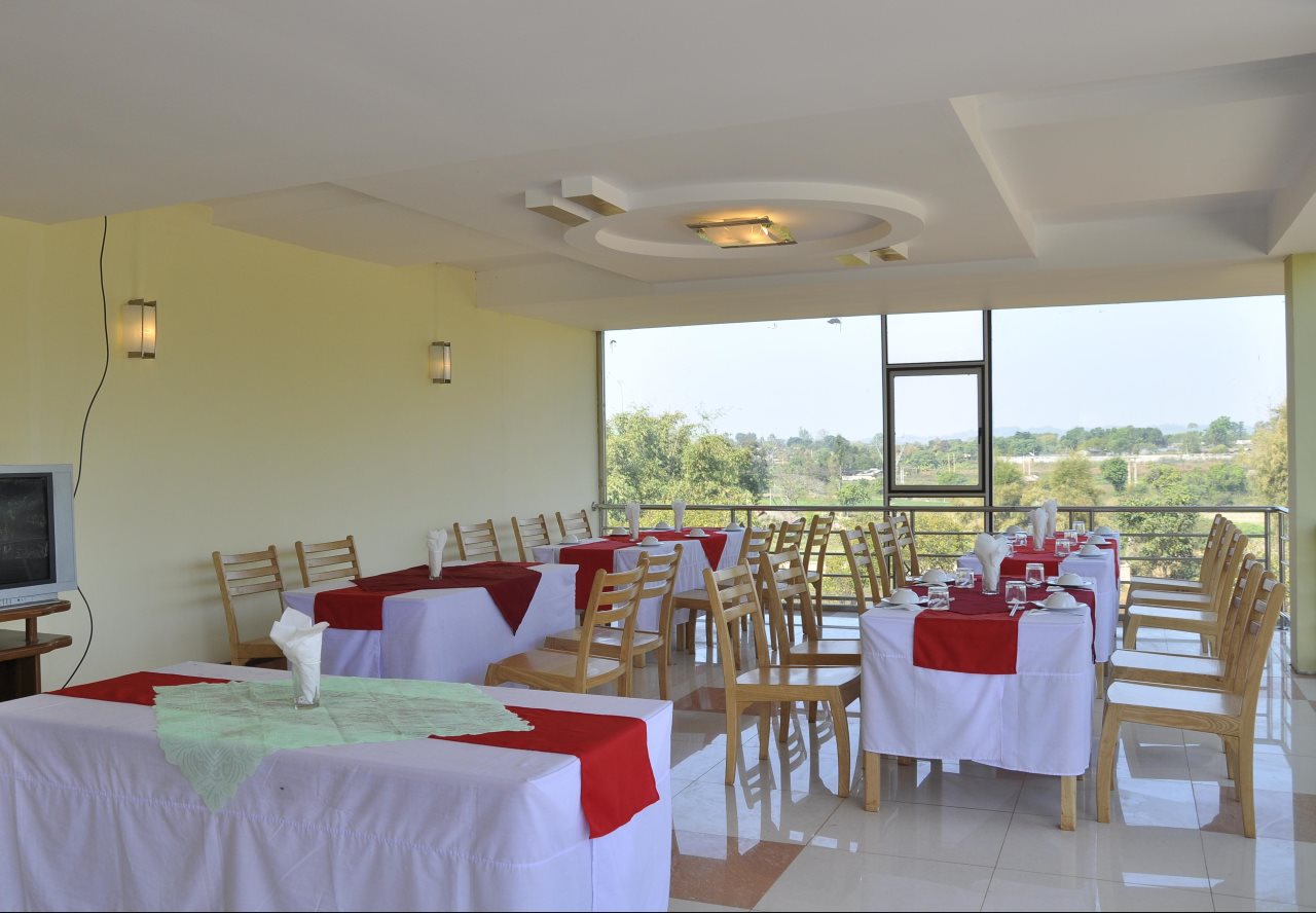 Cherry May Hotel — Pyin Oo Lwin — photo 5