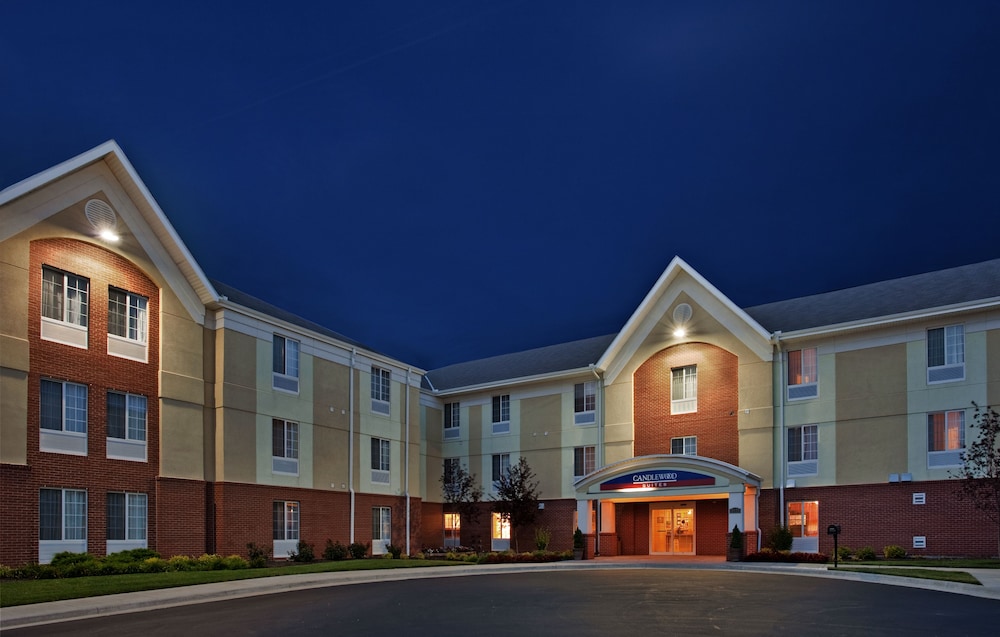 Candlewood Suites Kansas City Speedway by IHG - photo 27