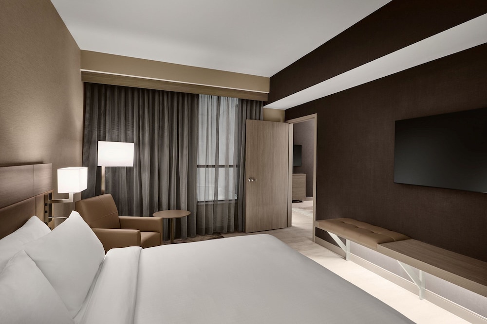 AC Hotel Kansas City Downtown - photo 10