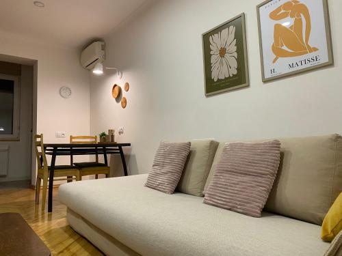 Chic 1 Bedroom appartment on Saburtalo