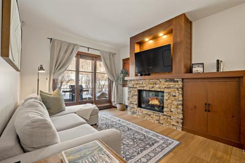 Tremblant Prestige Étoile 1510 22 in Mont-Tremblant, Canada