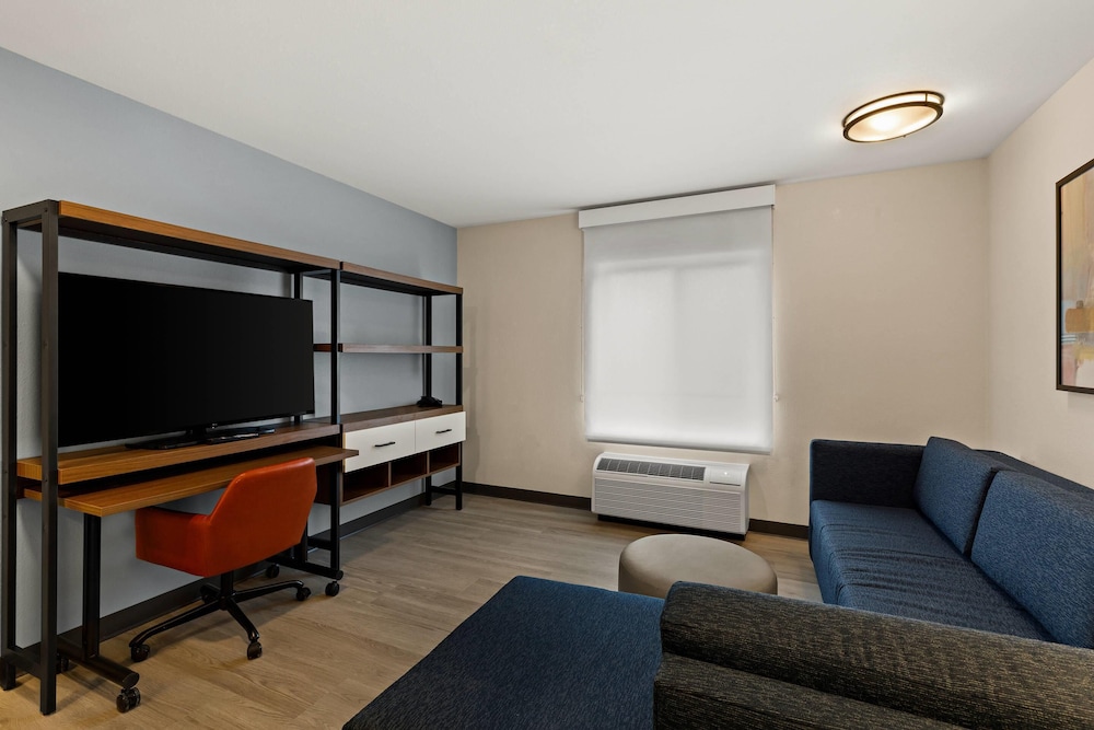 Everhome Suites Temecula - photo 21