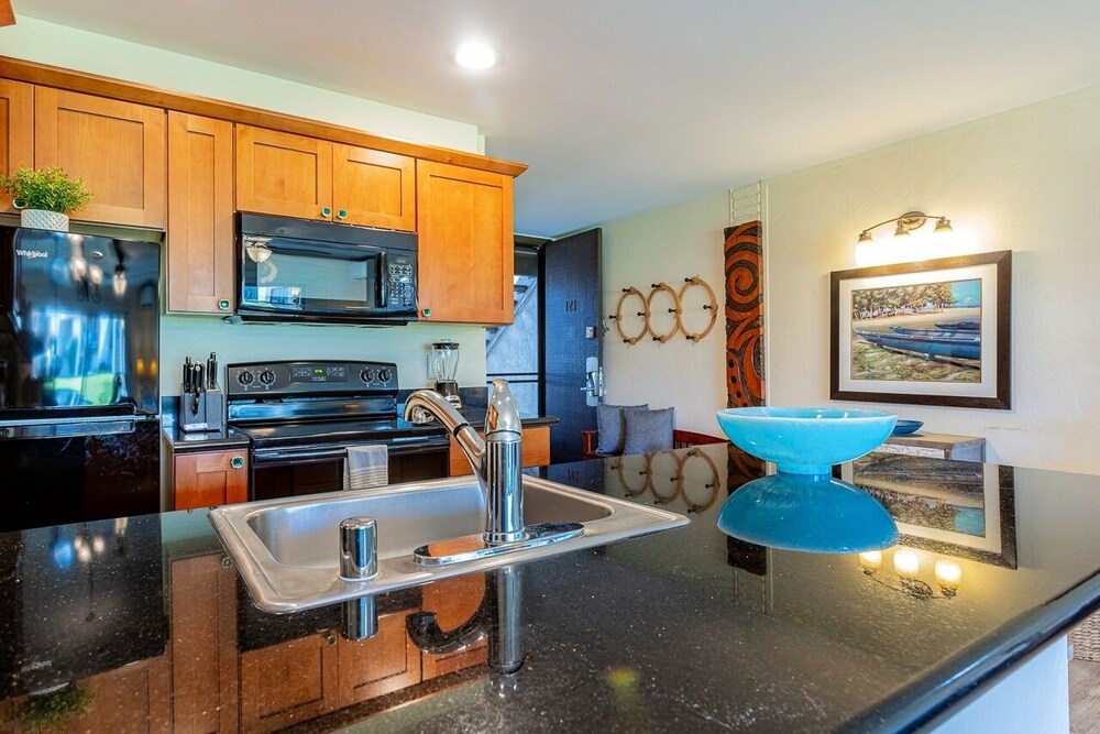Hale Kamaole 121 by Coldwell Banker Island Vacations - photo 7