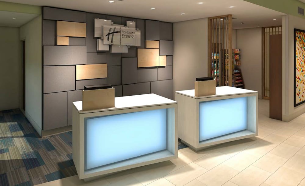 Holiday Inn Express & Suites Auburn Downtown an IHG Hotel - photo 2