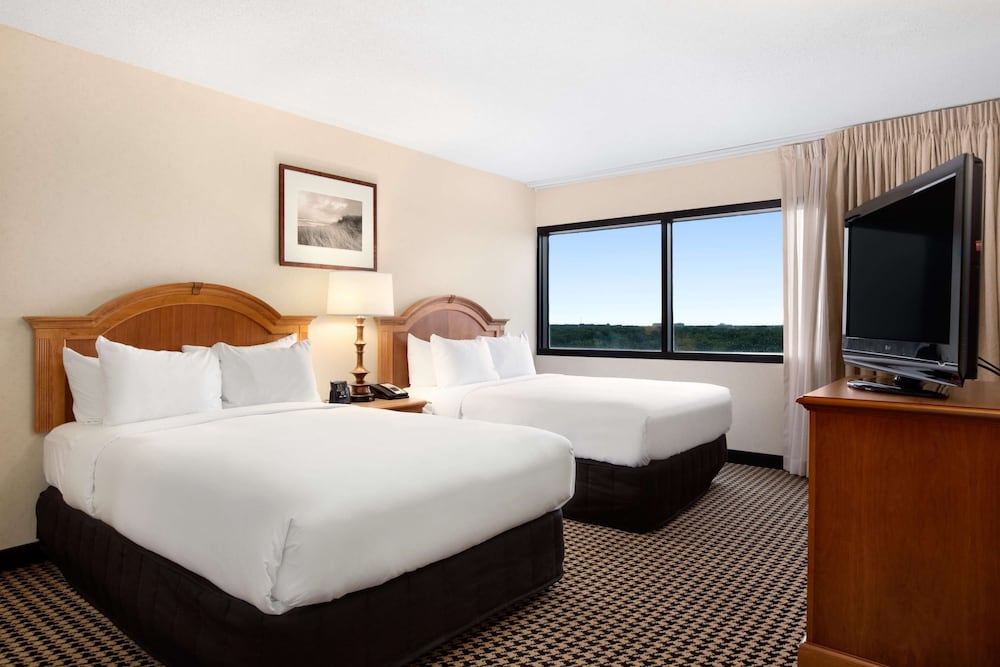 Hilton Chicago Oak Brook Suites - photo 5