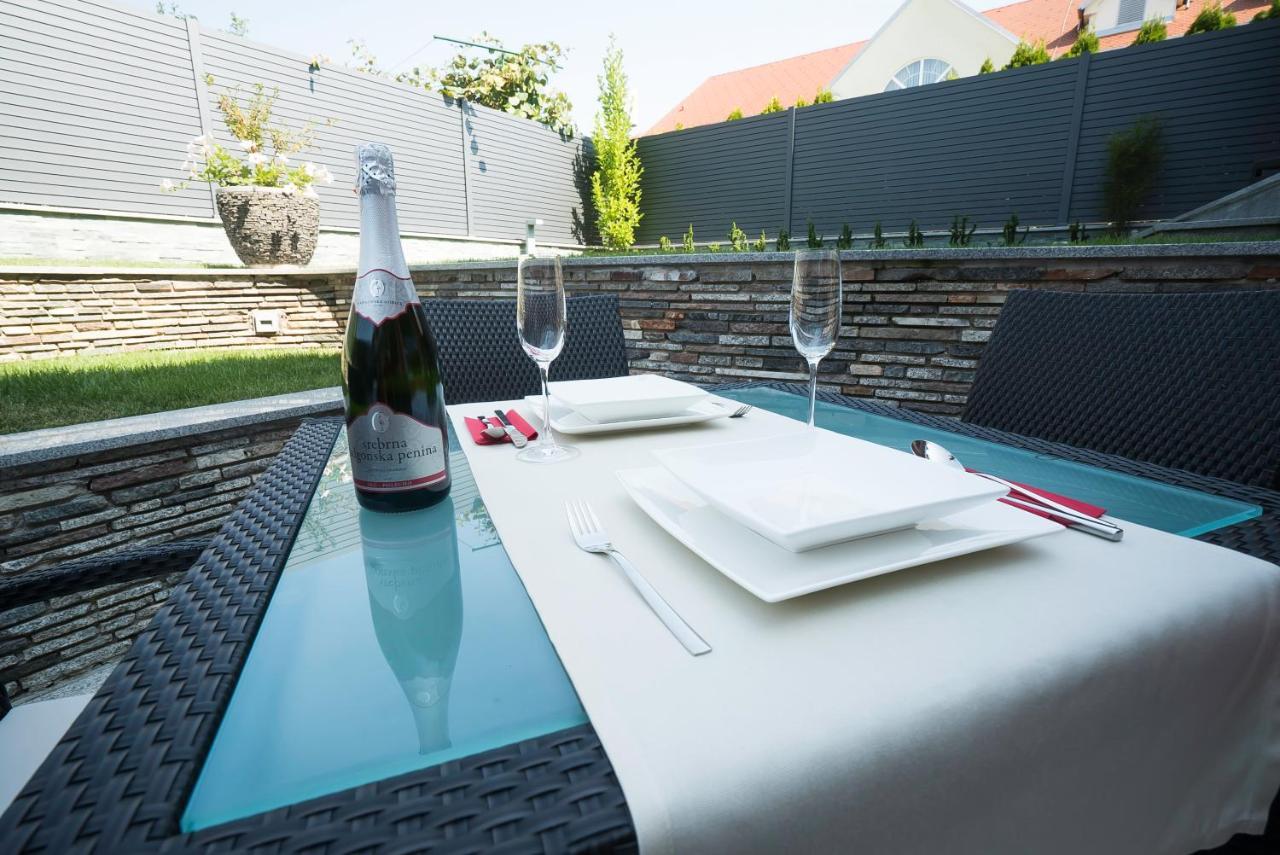 Deluxe Apartma Jana — 4-Star Luxury Hotel in Ljubljana, Slovenia