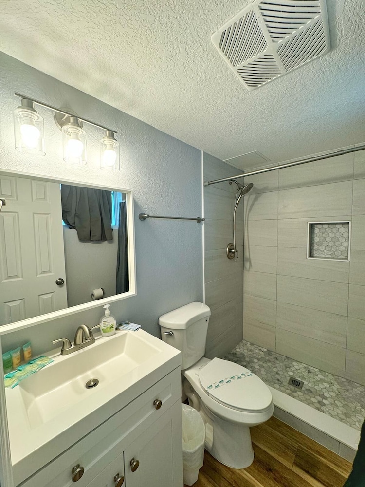 Daytona Inn Studios - photo 13