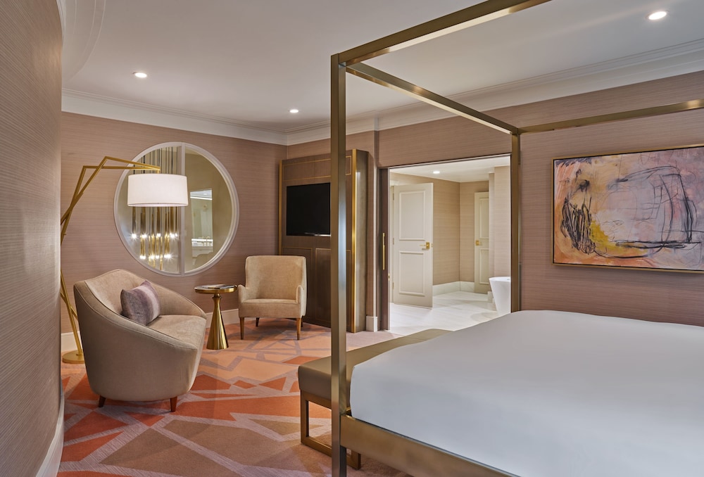 Hotel Crescent Court - photo 19