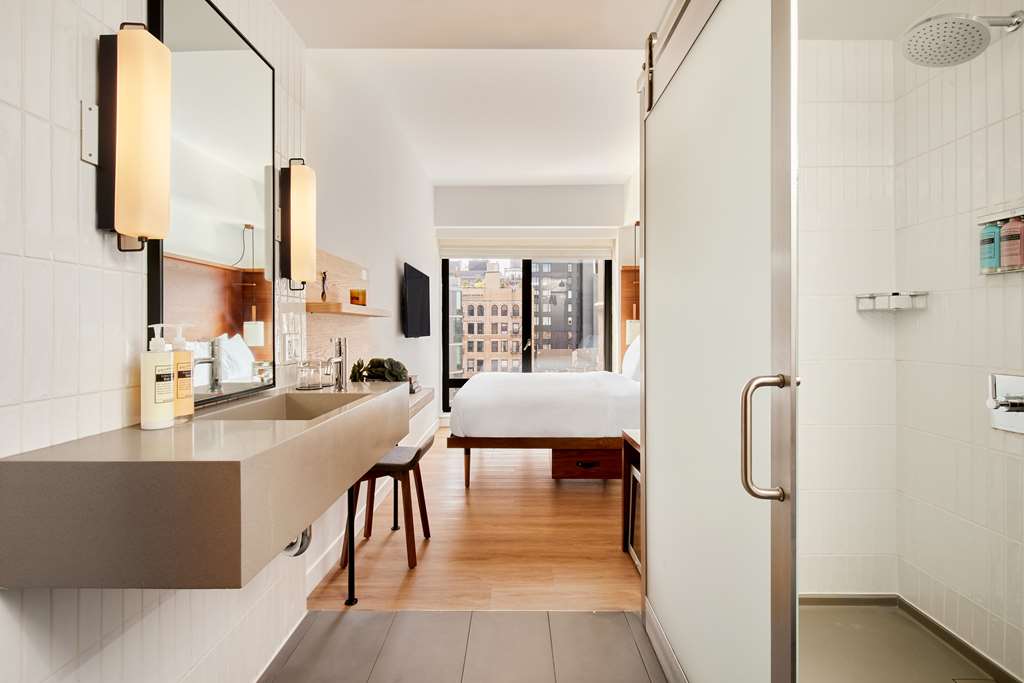 Arlo Soho - photo 17