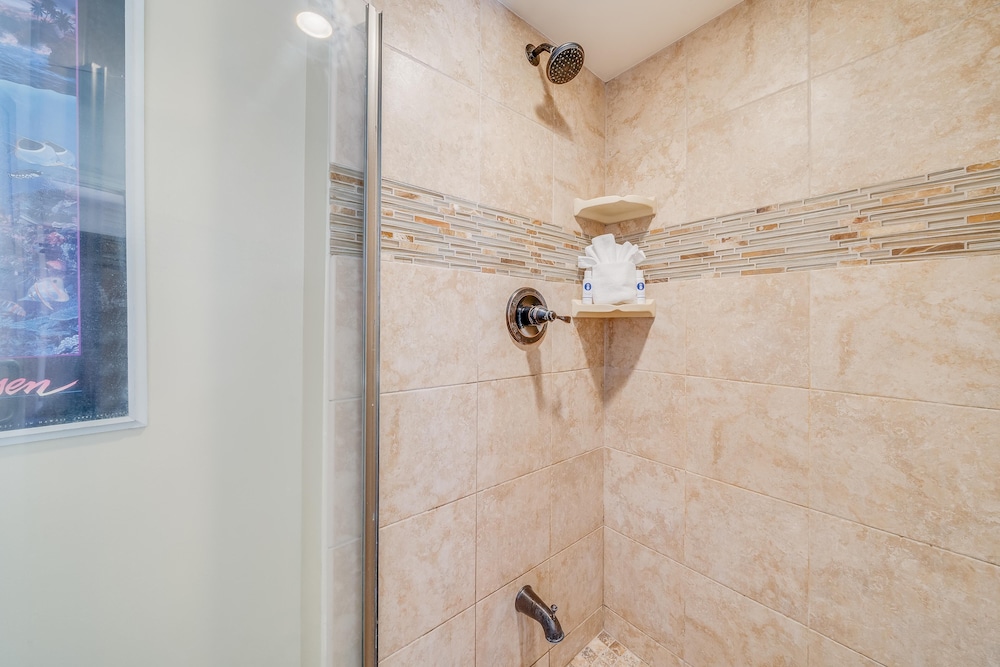 Koa Resort 3J KOA 3J Remodeled 3BD w AC Pool Near Sandy Beach - photo 21