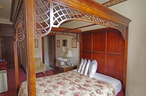 Palace Hotel - photo 2