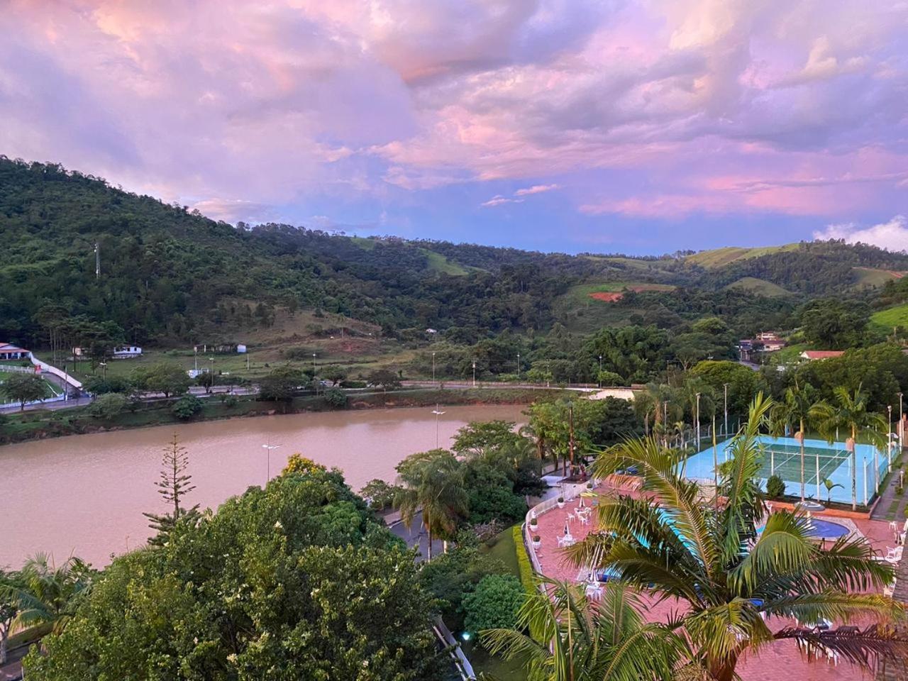 Flat Cavalinho Branco Apto 509 in Aguas De Lindoia, Brasil