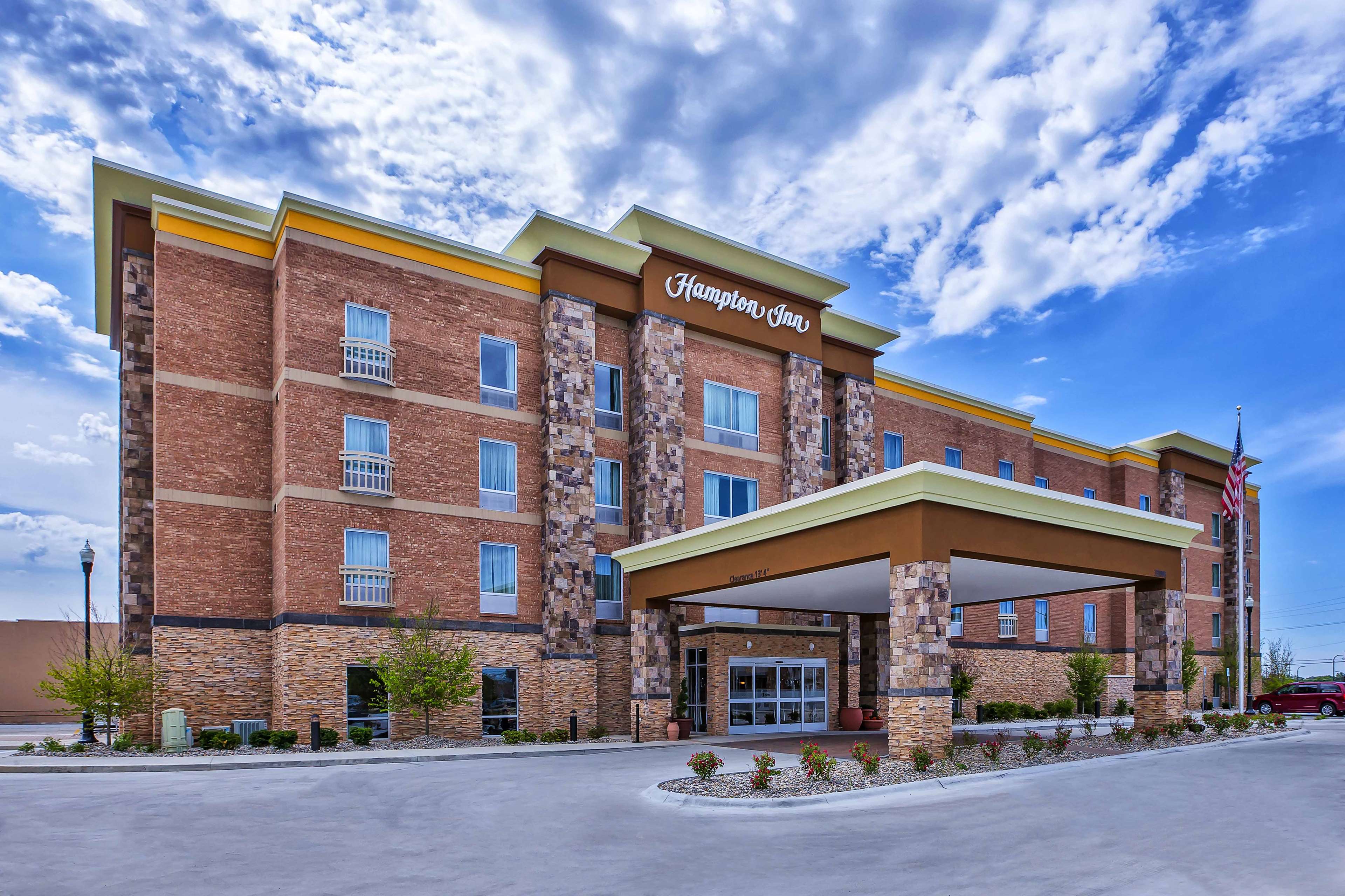 Hampton Inn by Hilton West Bloomfield Novi - featured photo