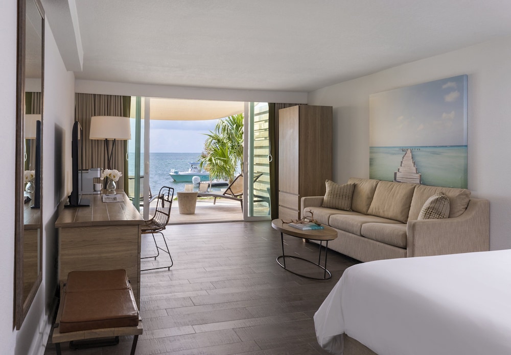 Amara Cay Resort - photo 16