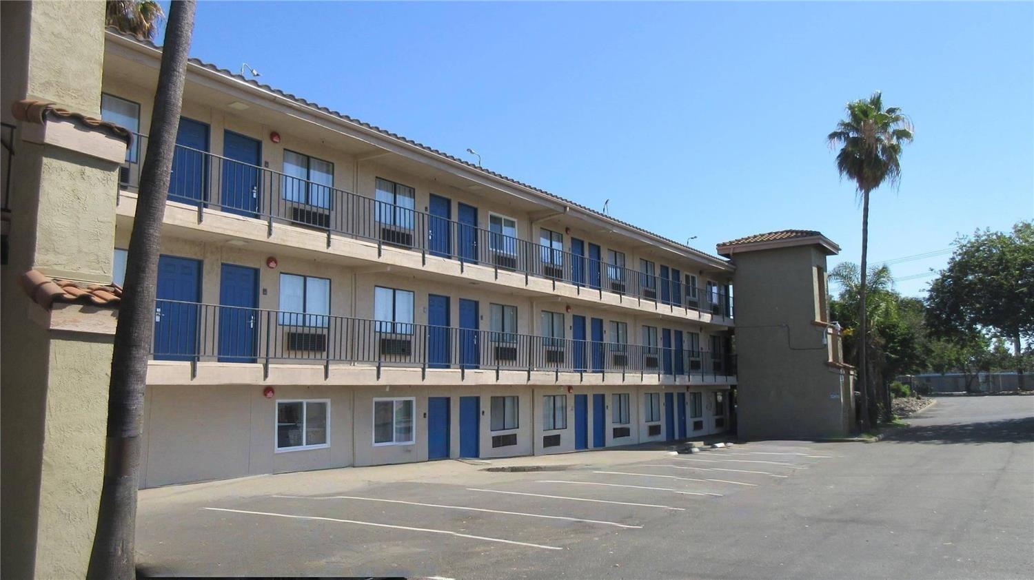 Rancho Cordova Inn - photo 24