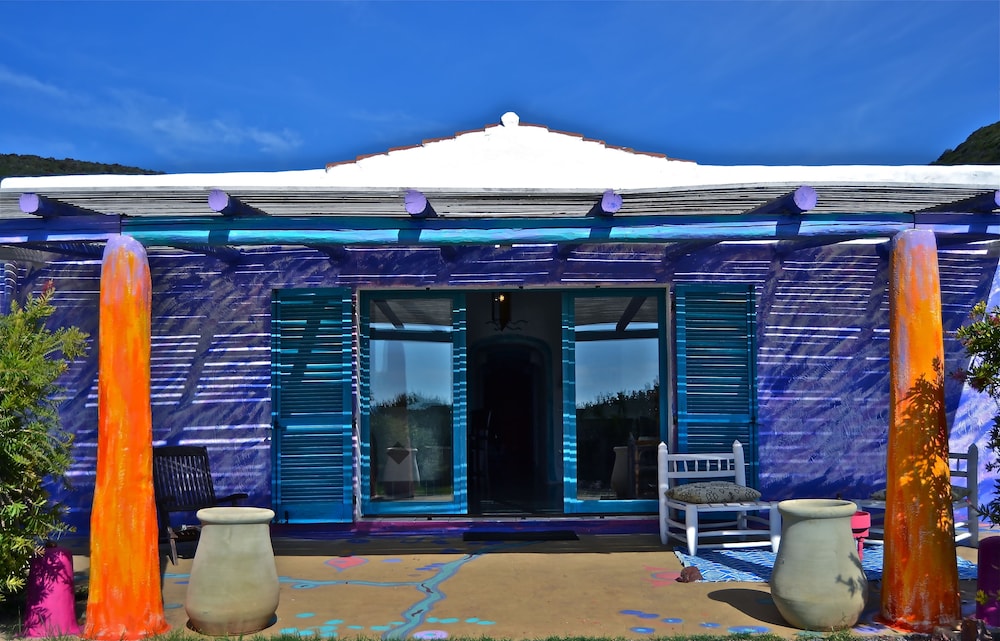 Poecylia Resort — hotel in Carloforte