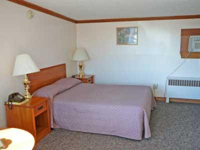 Lincoln House Motel Lincoln Maine - photo 3