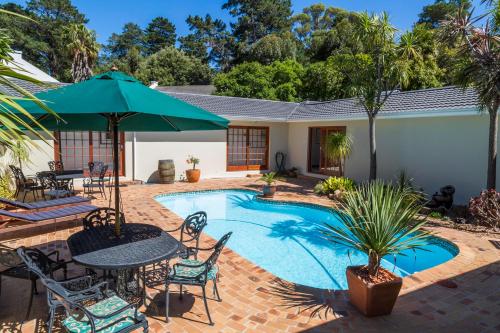 Hout Bay Lodge