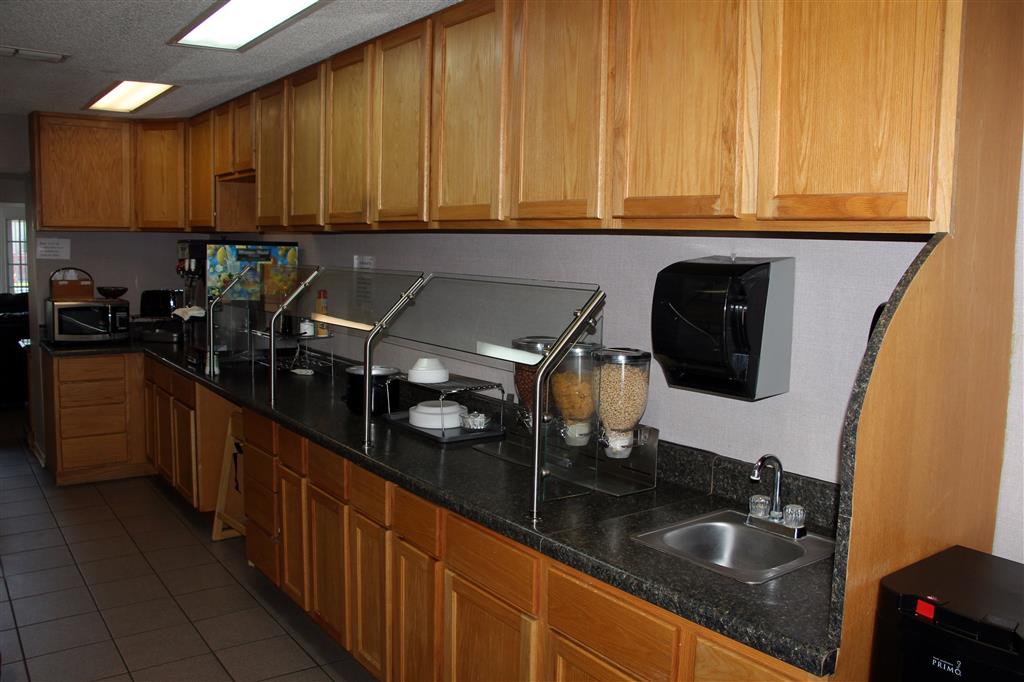Jameson Inn Douglas - photo 14