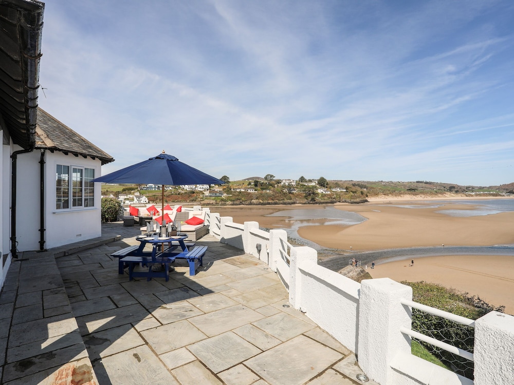 Gorse Bank - last minute hotel in Pwllheli