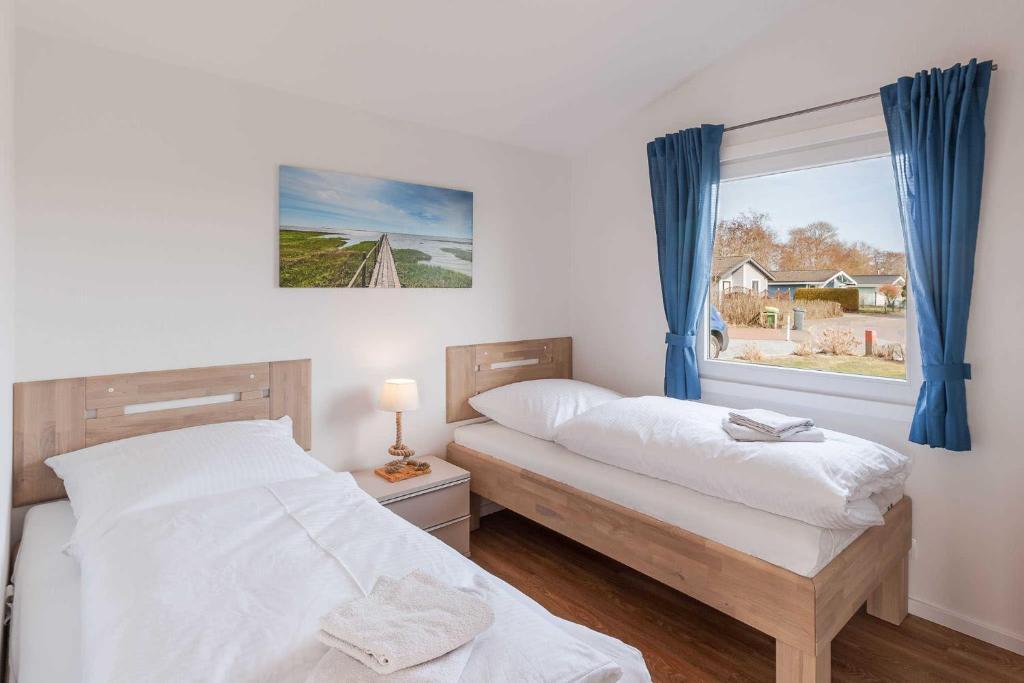 Robbys Strandbüx - carbon neutral hotel in Unknown City