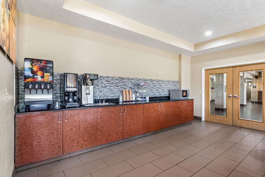Comfort Suites Merrillville near US 30 - photo 30